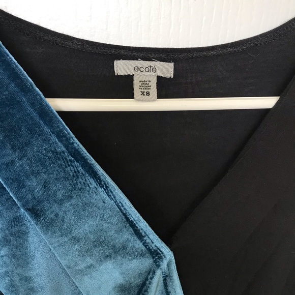 Ecote surplice top - Urban Outfitters - Picture 3 of 4